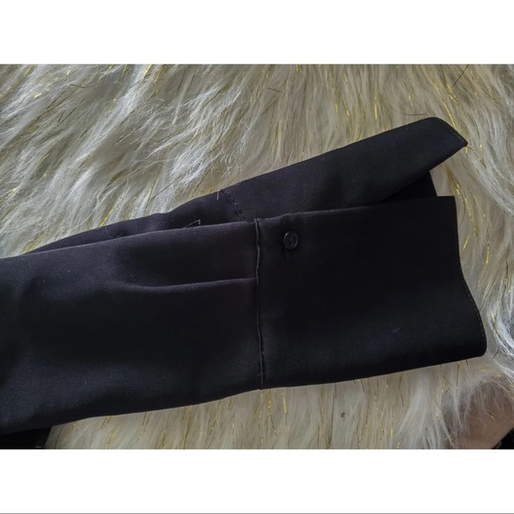 H&M Ruffle Blouse - Picture 6 of 8